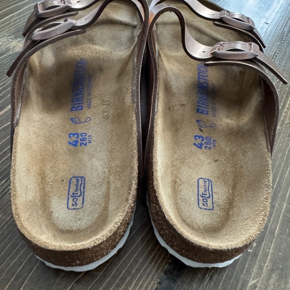 Birkenstock womens Metallic Sandals - Picture 3 of 7